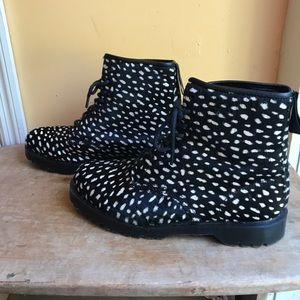 Dr Marten Black Topos Pony Hair Boots Animal Print Polka Dot Leopard Print US 11